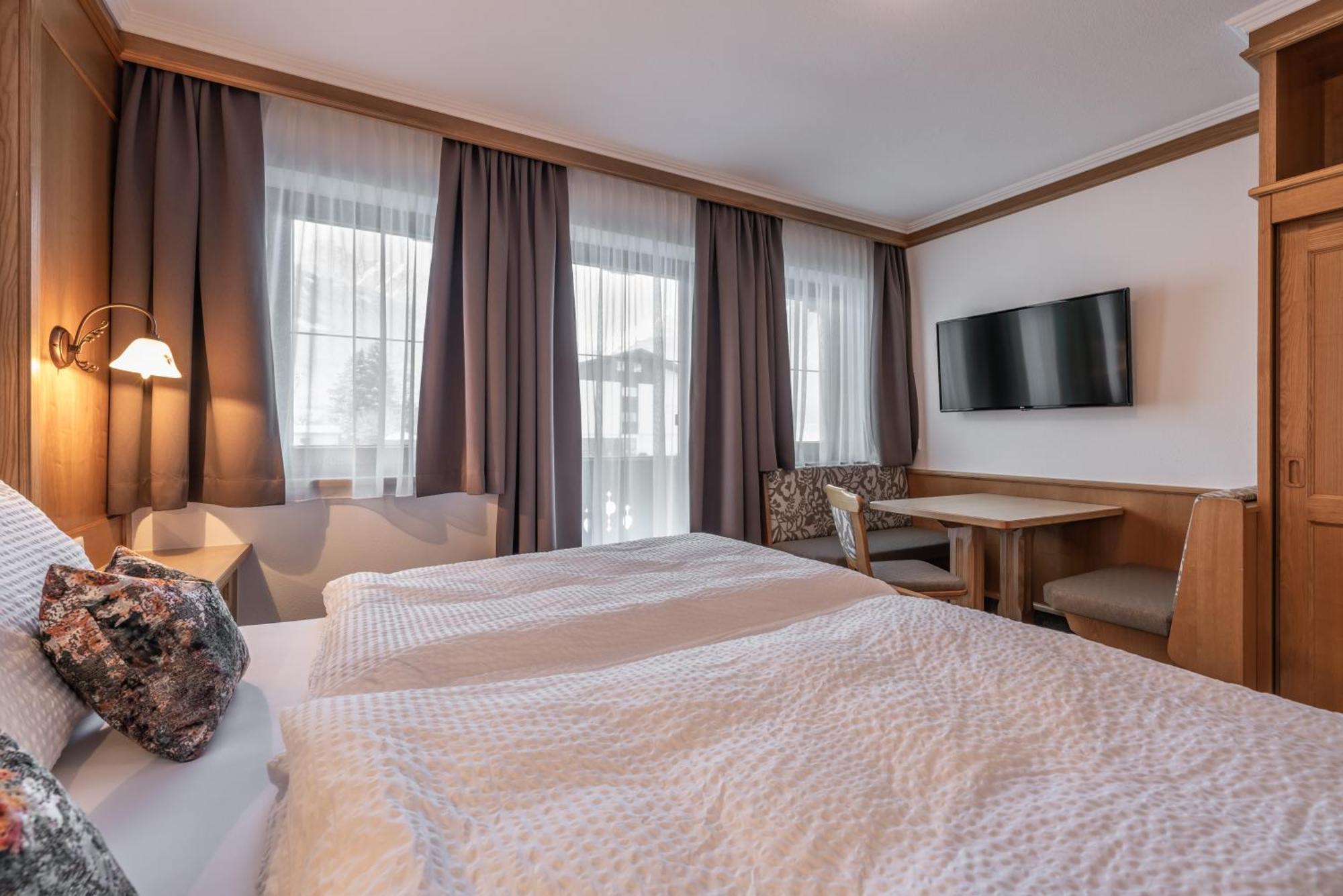 Appartements Penzinghof Mayrhofen Room photo